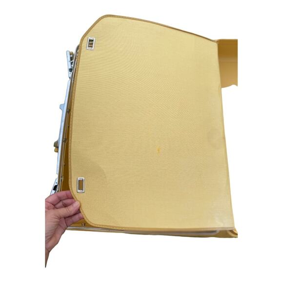 Samsonite Vintage Gold Concord Hardside Overnight and Weekender Luggage Set - Picture 10 of 16